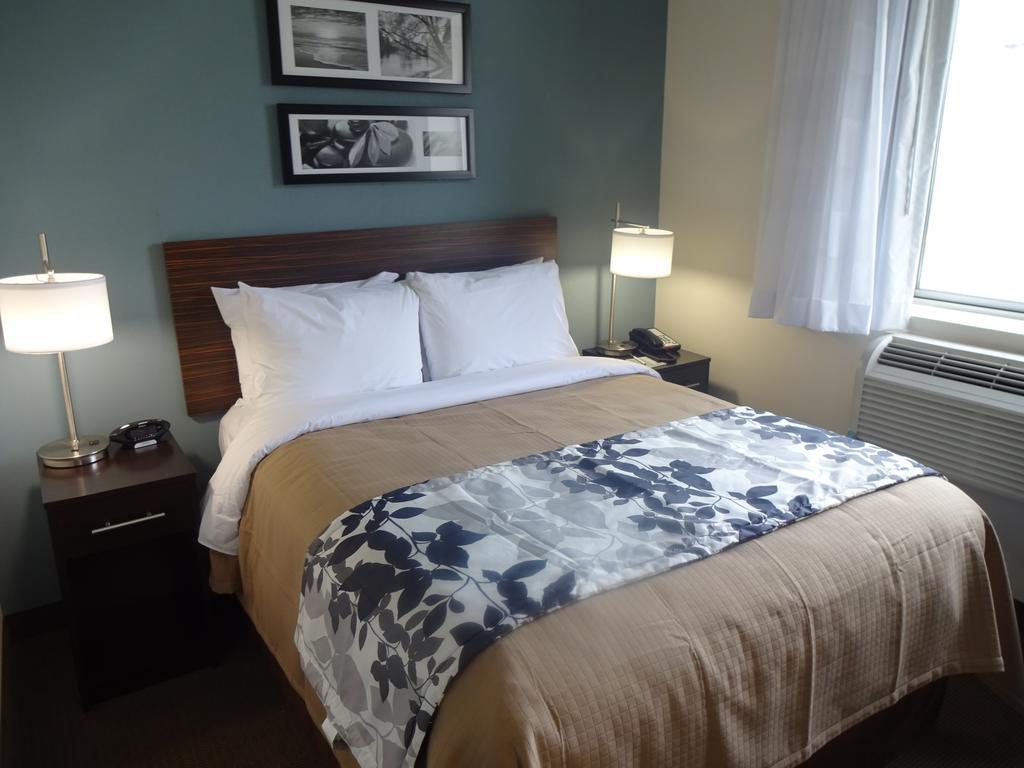 Sleep Inn Brooklyn Coney Island New York City Exterior photo